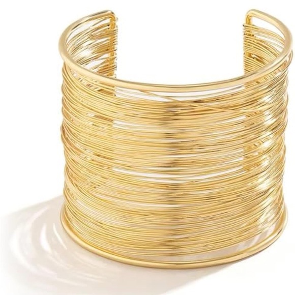 Gold wire wide Cuff Bracelet - Picture 5 of 5